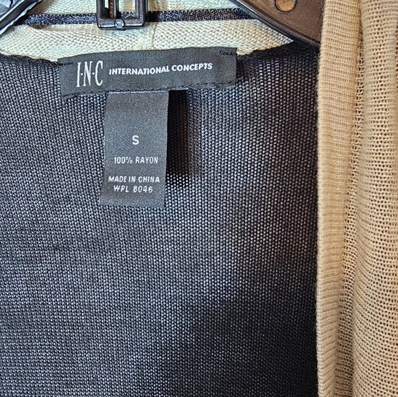 INC International Concepts Stylish Black and Purple Women's Cardigan Size Small - Picture 2 of 6